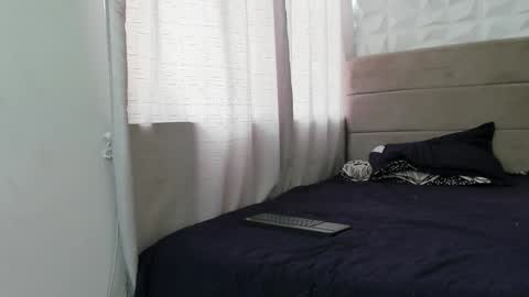 Snapshot of drekev_ chatting on December 30, 2024, 5:02 pm Kevin online show from December 30, 2024, 5:02 pm