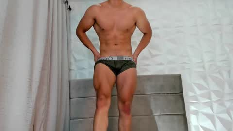 Snapshot of drekev_ chatting on February 9, 2025, 8:33 am Kevin online show from February 9, 2025, 8:33 am