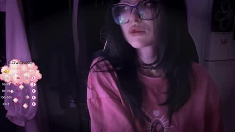 Snapshot of drillhouse_ chatting on September 14, 2025, 2:54 am Tara  Sonny online show from September 14, 2025, 2:54 am