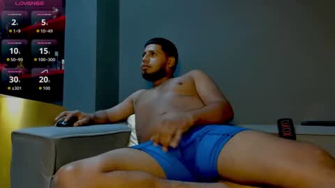 Snapshot of drimitrixlux_02 chatting on June 8, 2026, 1:33 pm drimitrixlux_02 online show from June 8, 2026, 1:33 pm