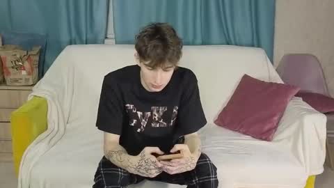 Mark online show from February 7, 2026, 11:30 pm