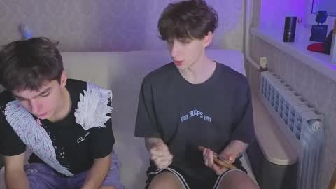 Mark online show from April 6, 2026, 4:46 am