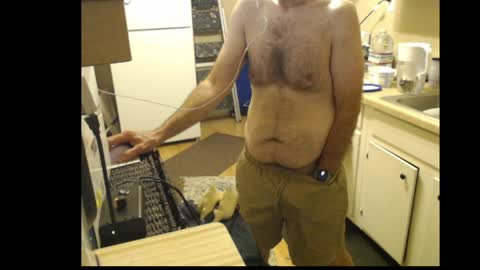 Snapshot of drmbigg chatting on April 1, 2026, 2:12 am Hello Hope you enjoy what you see. I love attention in dirty talk and tips thickcock edging precum dirtyTalk C2C online show from April 1, 2026, 2:12 am