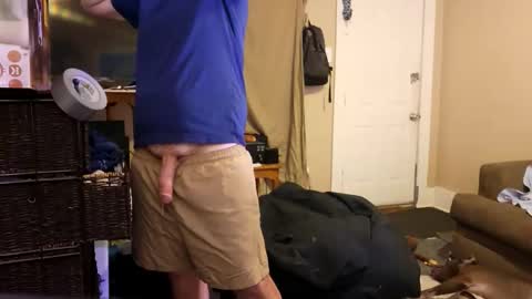 Snapshot of drmbigg chatting on April 17, 2026, 1:41 am Hello Hope you enjoy what you see. I love attention in dirty talk and tips thickcock edging precum dirtyTalk C2C online show from April 17, 2026, 1:41 am