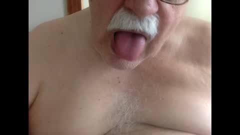 Snapshot of drnick069 chatting on December 2, 2025, 3:40 pm drnick069 online show from December 2, 2025, 3:40 pm