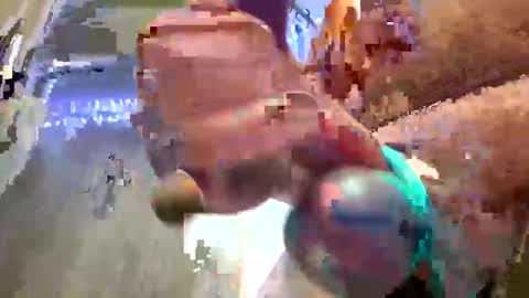 Snapshot of droppingloads82 chatting on March 10, 2025, 5:11 am droppingloads82 online show from March 10, 2025, 5:11 am