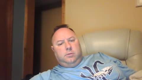 Snapshot of drow0909 chatting on October 31, 2025, 11:11 am Drow online show from October 31, 2025, 11:11 am