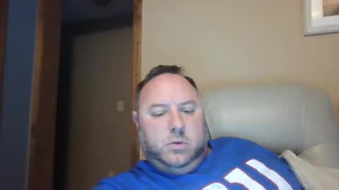 Snapshot of drow0909 chatting on November 10, 2025, 12:04 pm Drow online show from November 10, 2025, 12:04 pm