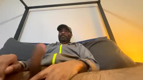 Snapshot of drspunkalott chatting on December 3, 2024, 12:13 am drspunkalott online show from December 3, 2024, 12:13 am