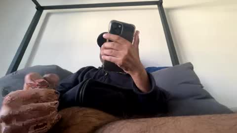 Snapshot of drspunkalott chatting on December 18, 2024, 9:08 pm drspunkalott online show from December 18, 2024, 9:08 pm