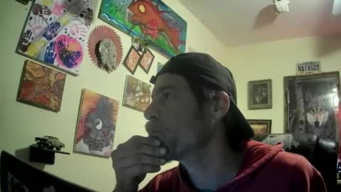 druedowm online show from December 2, 2025, 3:29 pm