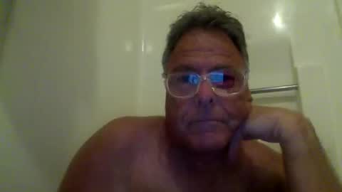 drummersrock92118 online show from April 6, 2026, 1:36 am