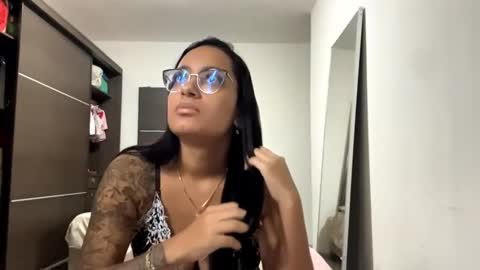 Valentina online show from March 10, 2026, 5:51 pm