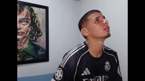 dsanchezz359 online show from February 20, 2026, 11:32 am