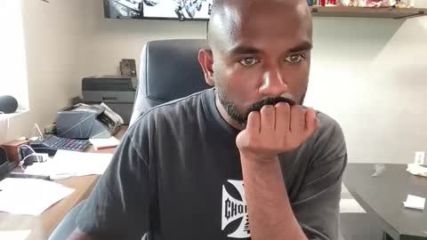 dsunnys707670 online show from April 25, 2026, 5:10 pm