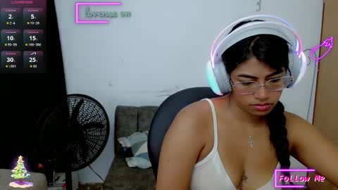 dulce2415 online show from March 9, 2026, 3:54 am