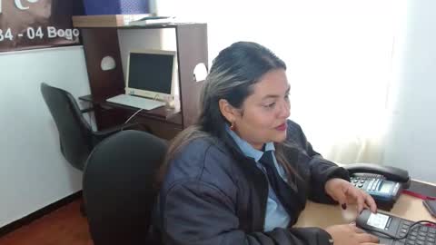 Snapshot of dulce__26 chatting on December 1, 2025, 1:27 pm Dulce online show from December 1, 2025, 1:27 pm