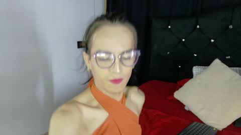 Snapshot of dulce_alexandra chatting on May 21, 2026, 12:01 pm Dulce Alexandra online show from May 21, 2026, 12:01 pm