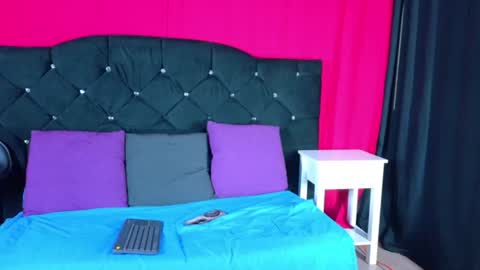 Snapshot of dulce_alexandra chatting on June 14, 2026, 7:49 pm Dulce Alexandra online show from June 14, 2026, 7:49 pm