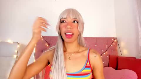 Dulce online show from December 4, 2025, 2:26 pm