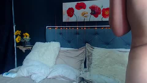 Snapshot of dulce_celeste15 chatting on December 18, 2024, 12:10 am C E L E S T E  online show from December 18, 2024, 12:10 am