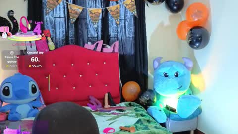 Snapshot of dulce_celeste15 chatting on October 21, 2025, 8:20 pm C E L E S T E  online show from October 21, 2025, 8:20 pm