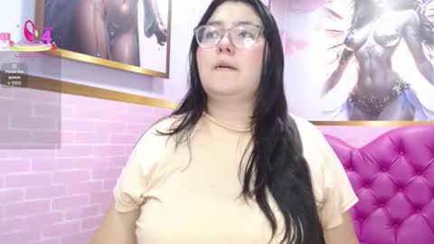 Snapshot of dulce_meow chatting on September 10, 2025, 11:43 am Dulce online show from September 10, 2025, 11:43 am