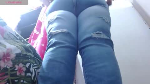 dulce online show from January 9, 2026, 2:14 am