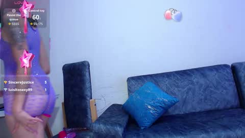 Dulce online show from March 28, 2026, 4:01 am