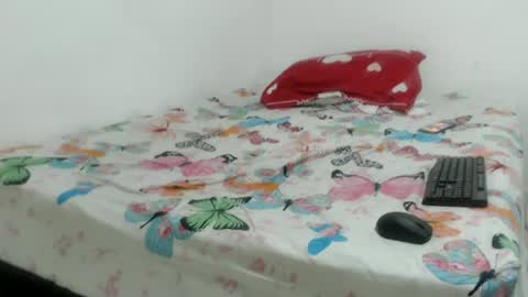 Snapshot of dulcefuegoxxx chatting on June 11, 2026, 8:29 pm dulcefuegoxxx online show from June 11, 2026, 8:29 pm