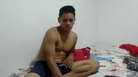 Snapshot of dulcefuegoxxx chatting on June 16, 2026, 10:12 pm dulcefuegoxxx online show from June 16, 2026, 10:12 pm