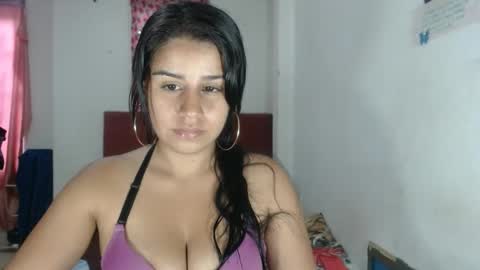 Snapshot of dulcekatty18 chatting on February 20, 2025, 12:36 pm dulcekatty18 online show from February 20, 2025, 12:36 pm