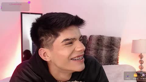 Dulcey online show from October 18, 2025, 5:54 am