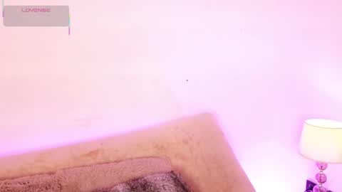 Snapshot of dulcey_ chatting on February 3, 2026, 3:59 am Dulcey online show from February 3, 2026, 3:59 am