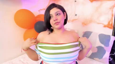 Dulce online show from October 31, 2025, 6:31 pm