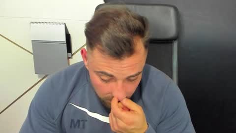 DuncanStone online show from February 9, 2025, 11:36 am