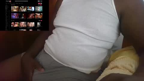 duropapi_ online show from December 5, 2024, 2:44 pm