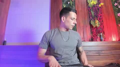 Dustin Sonne online show from March 18, 2026, 3:31 am