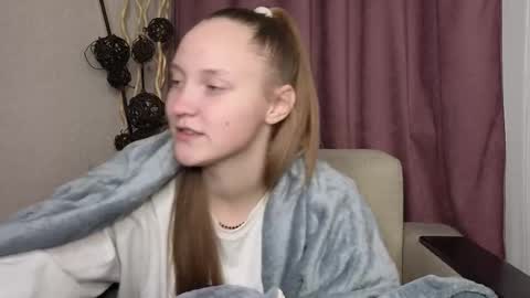 Jenny online show from December 15, 2025, 8:13 pm