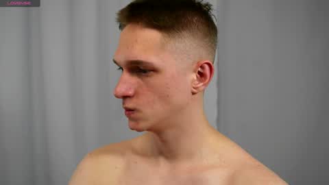 Dustyn online show from January 15, 2025, 3:07 pm