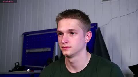 Dustyn online show from November 8, 2025, 3:12 pm