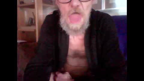 dutchpenis63 online show from January 21, 2025, 1:00 pm