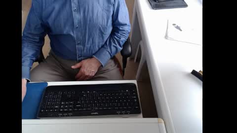 dutchpornking2 online show from April 12, 2026, 6:29 am