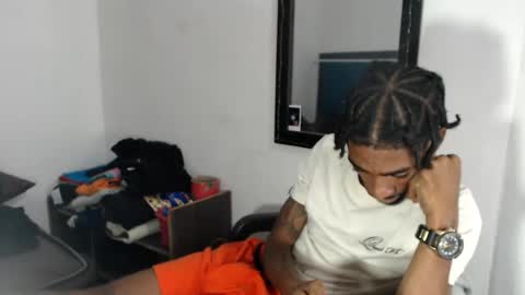 Elburrito online show from July 13, 2026, 4:04 am