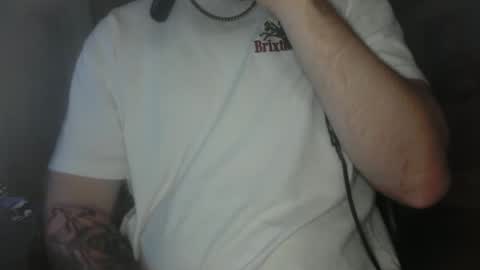 Snapshot of dvd317578 chatting on September 14, 2025, 10:47 am Devan D online show from September 14, 2025, 10:47 am