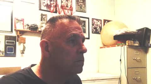 Snapshot of dwinmontana chatting on May 25, 2026, 7:47 am dwinmontana online show from May 25, 2026, 7:47 am