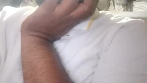 Rockhandsome online show from January 17, 2026, 4:33 pm