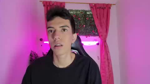 Snapshot of dylan_2005 chatting on September 11, 2025, 12:49 pm Dylan online show from September 11, 2025, 12:49 pm