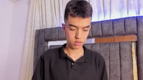 Snapshot of dylan_2005 chatting on September 24, 2025, 11:35 am Dylan online show from September 24, 2025, 11:35 am