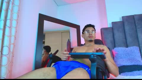 Snapshot of dylan_beltran chatting on September 14, 2025, 2:33 am BELTRAN online show from September 14, 2025, 2:33 am